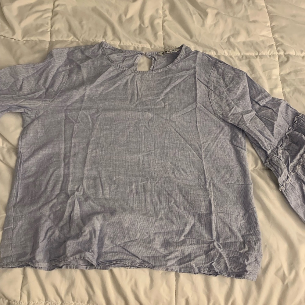 Express Shirt Flare Sleeves